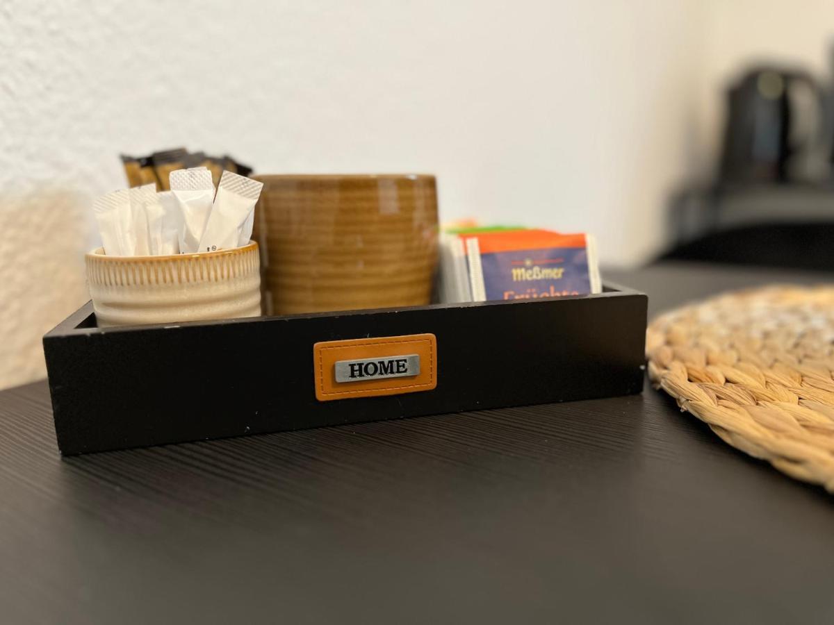 Appartment Miami , Naehe Duesseldorf ,Messe ,Hbf ,City, Wifi, Helios Hospital Krefeld Kültér fotó