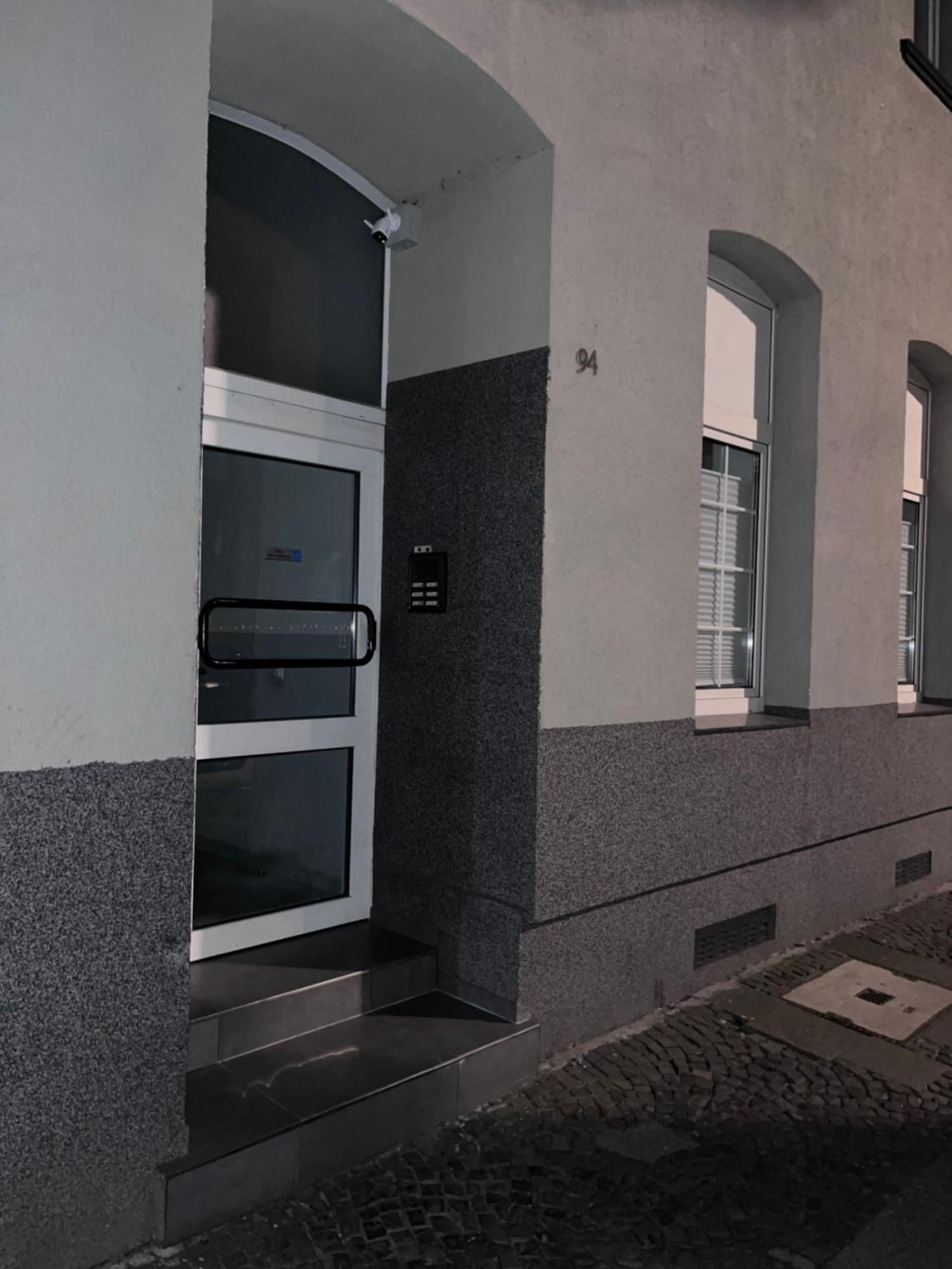 Appartment Miami , Naehe Duesseldorf ,Messe ,Hbf ,City, Wifi, Helios Hospital Krefeld Kültér fotó